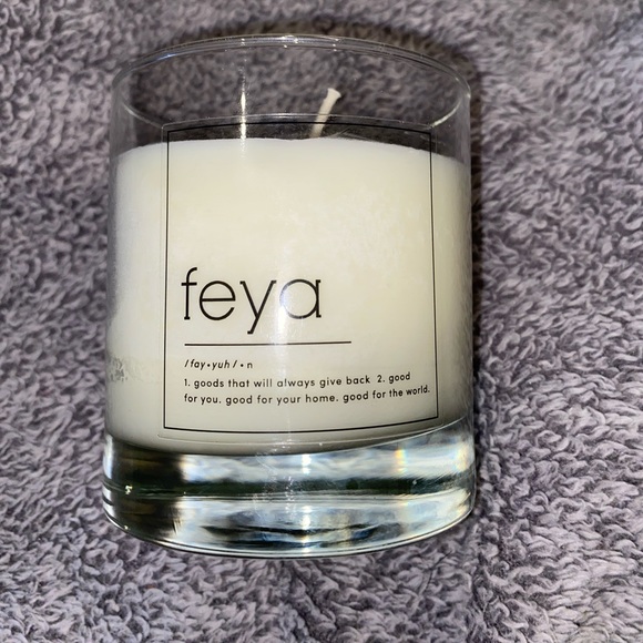 Cranberry Apple Candle - Picture 4 of 4
